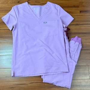 Figs Lilac Dawn Scrub Set